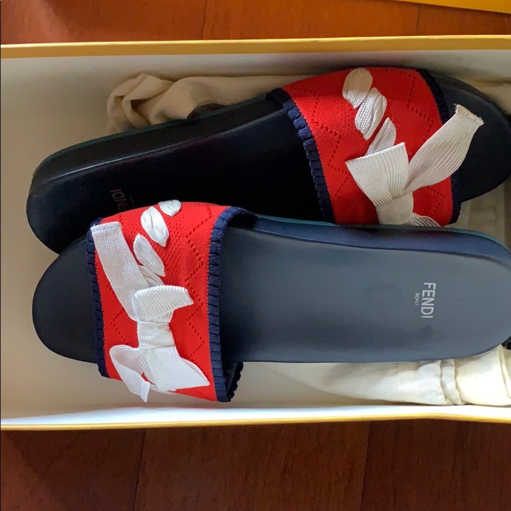 Fendi Slides